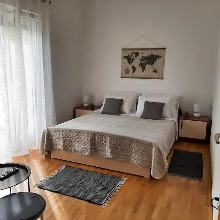 Apartment Luna Sveti Filip i Jakov