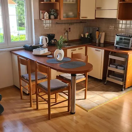 Apartment Luna *
